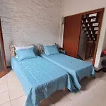 Casa Da Ilha Em Condominio